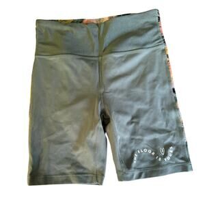 Athleta light green Shorts size 14